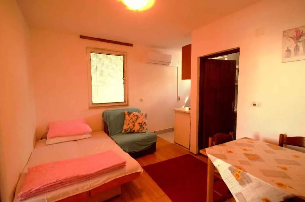 Apartments In Njivice - Insel Krk 47344 0*,